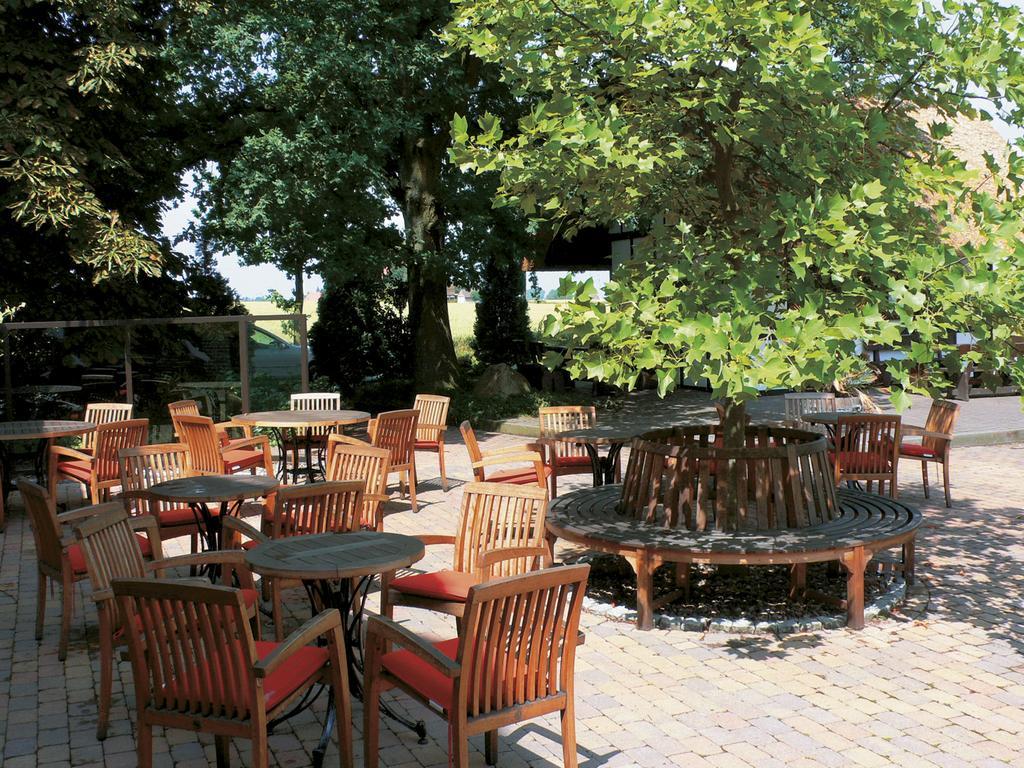 Kurhaus Pivittskrug Hotel Hille Exterior photo